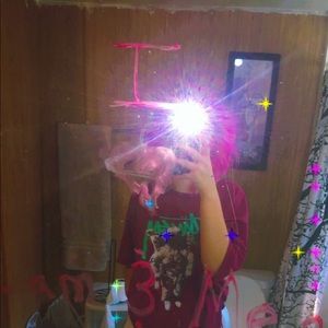 Meet your Posher, Ally